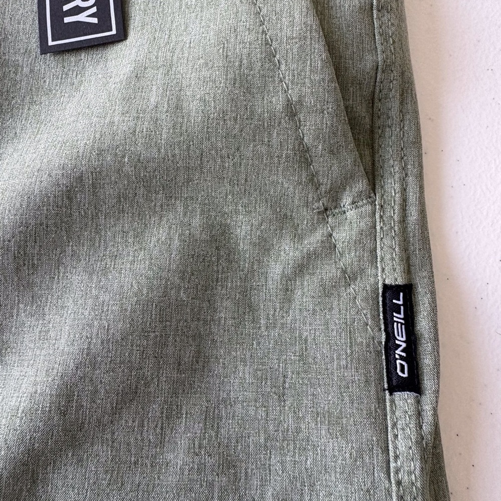O’Neill Relaxed fit Sage green Size 40 Stretch Men’s shorts Beach Vacation Surf - Picture 6 of 9